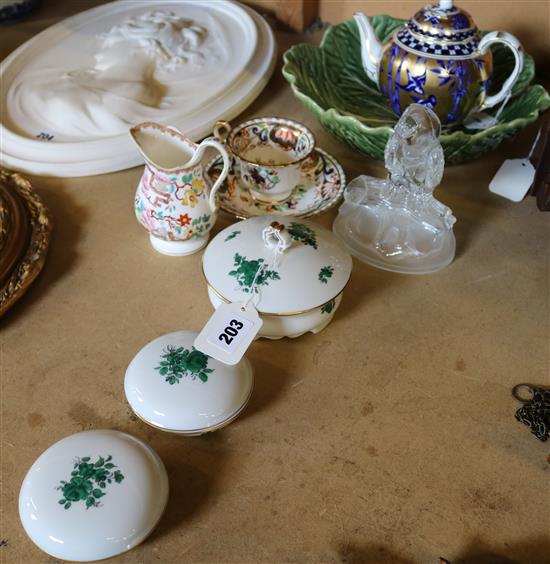 Misc ceramics, inc a Coalport chinoiserie teapot, 3 Augarten boxes,  cabbage leaf bowl, etc & a Jonasson style glass owl (8, faults)